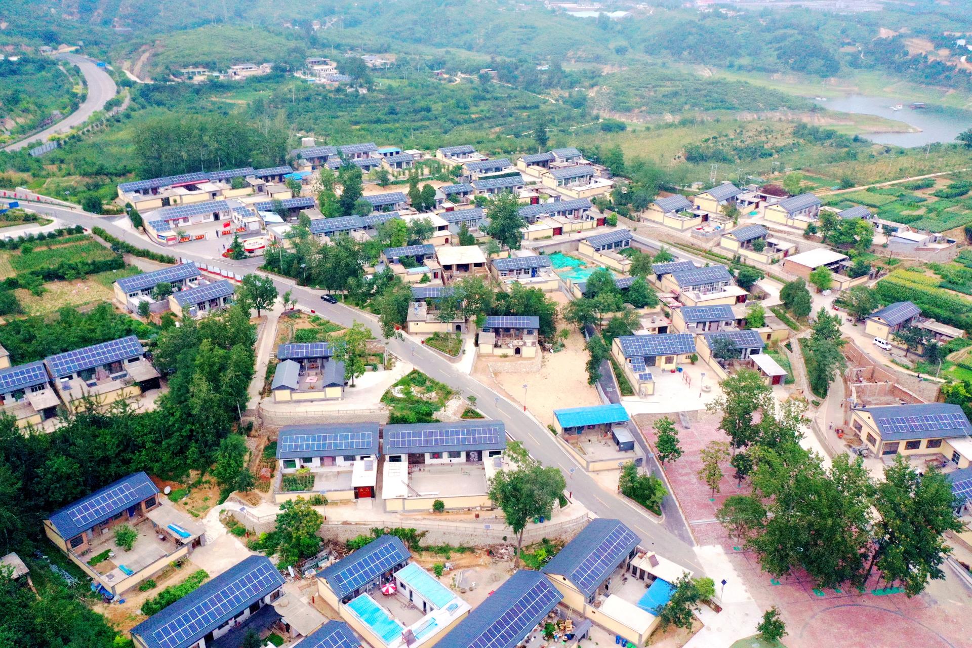 ag官方电子平台电气西柏坡北庄光伏示范工程